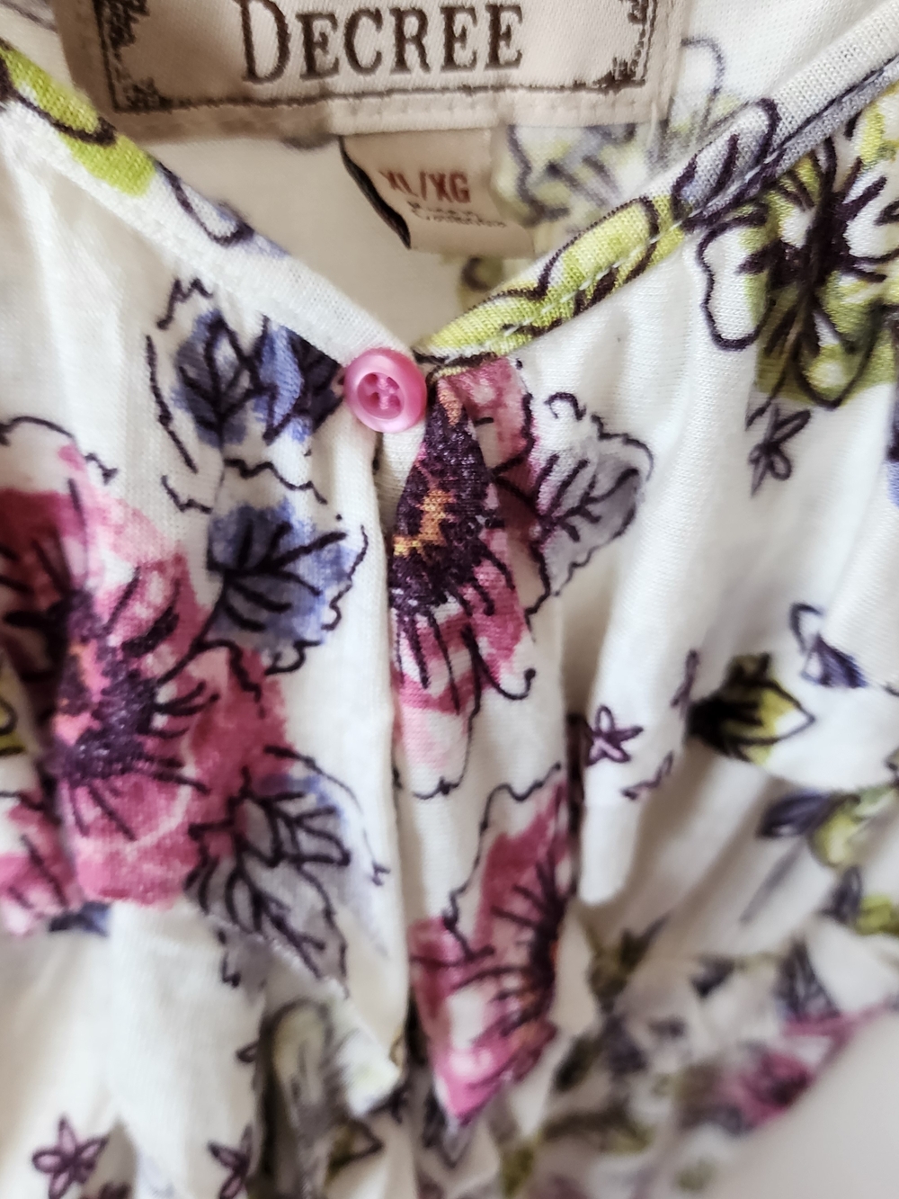 Floral Ruffle Tank Top - Picture 4 of 12